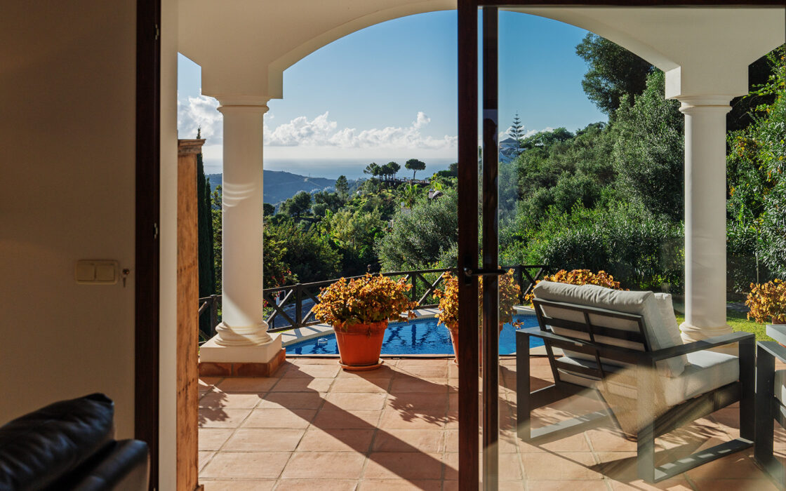 Вілла з панорамним видом на море в Бенахавісі 519 кв.м