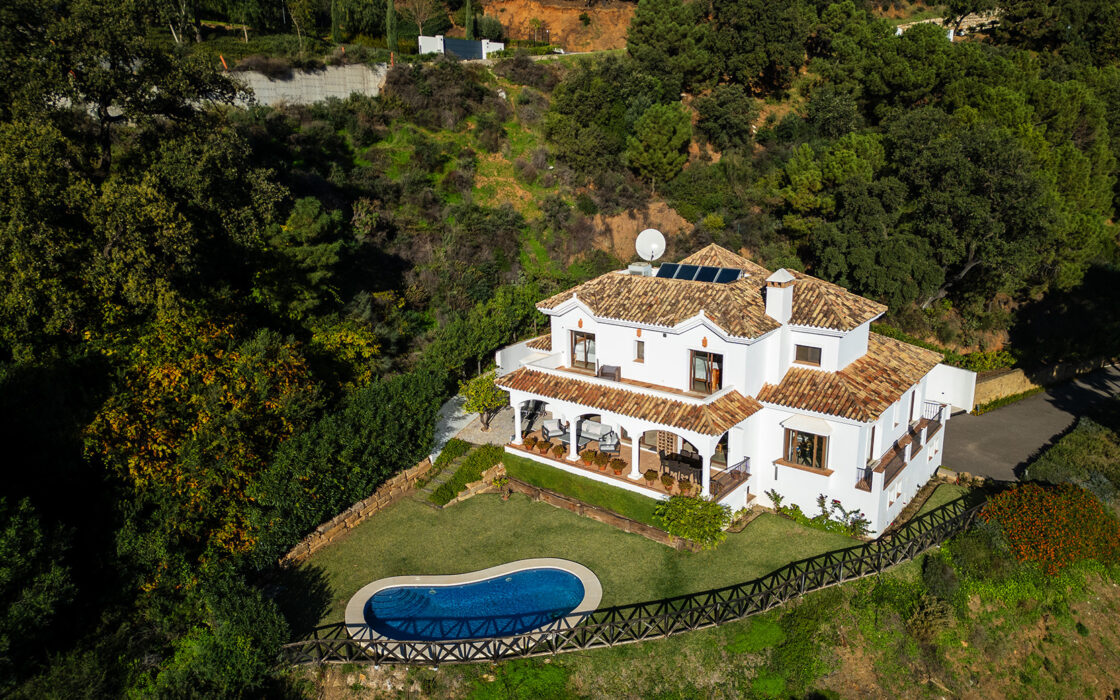 Вілла з панорамним видом на море в Бенахавісі 519 кв.м