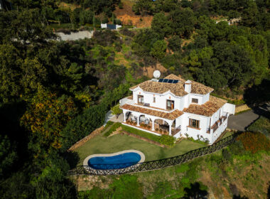 Вилла с панорамным видом на море в Бенахависе 519 кв.м