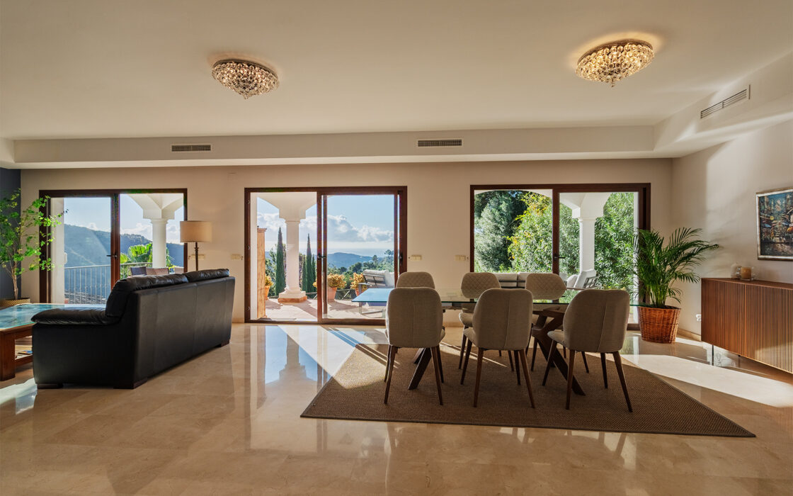 Вілла з панорамним видом на море в Бенахавісі 519 кв.м