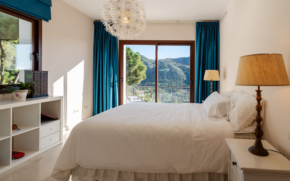 Вілла з панорамним видом на море в Бенахавісі 519 кв.м