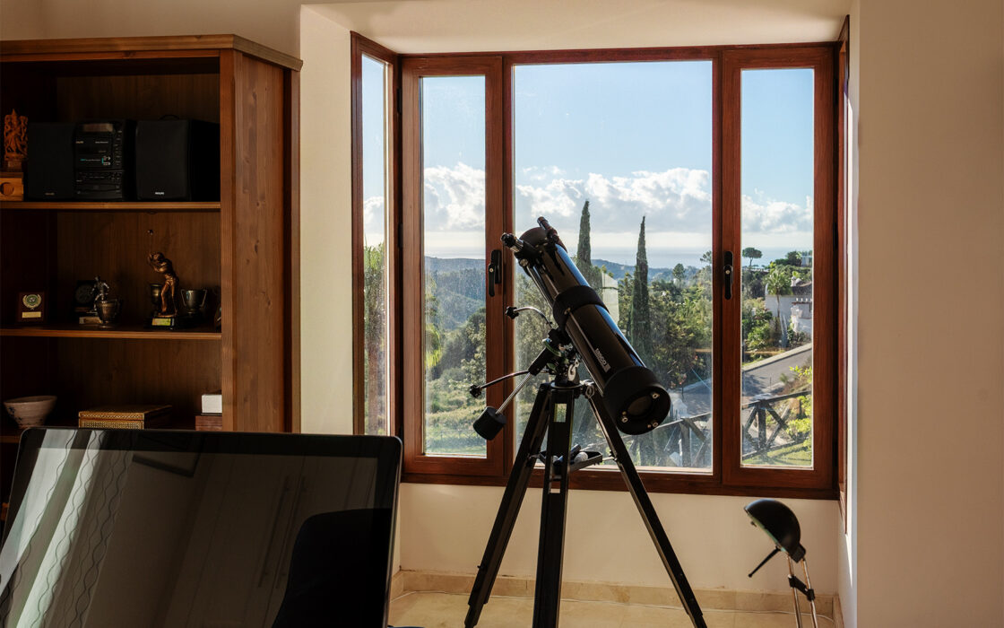 Вілла з панорамним видом на море в Бенахавісі 519 кв.м