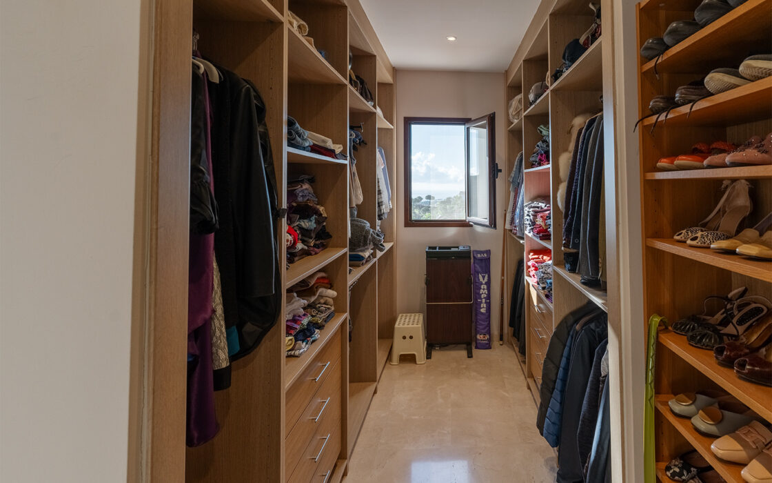 Вілла з панорамним видом на море в Бенахавісі 519 кв.м