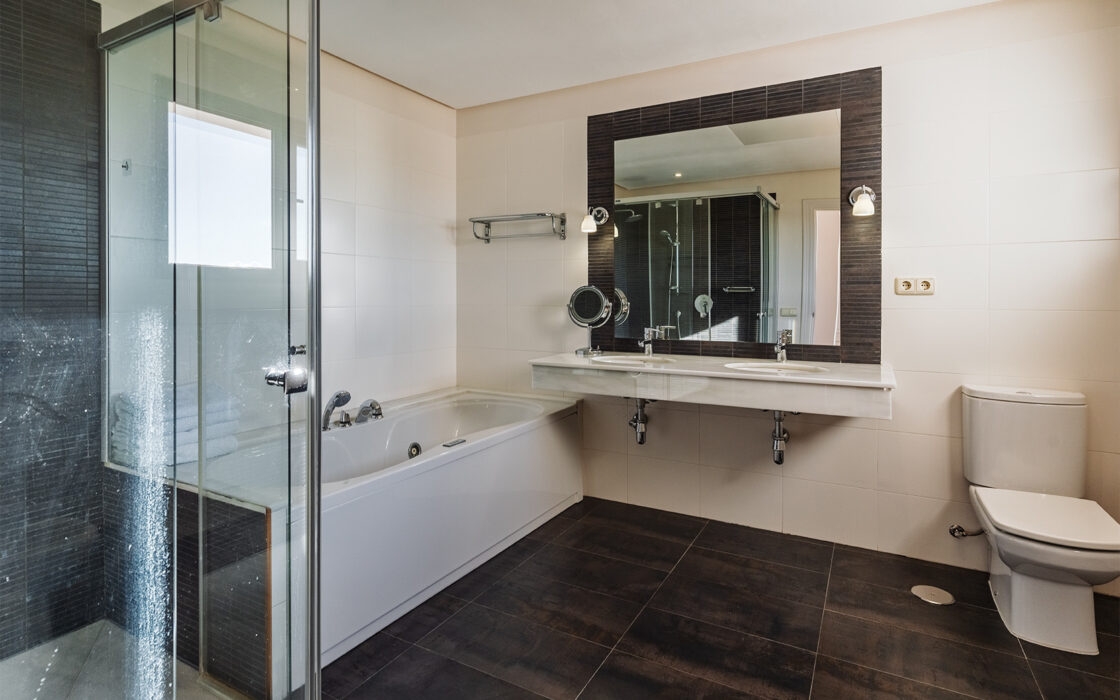 Вілла з панорамним видом на море в Бенахавісі 519 кв.м