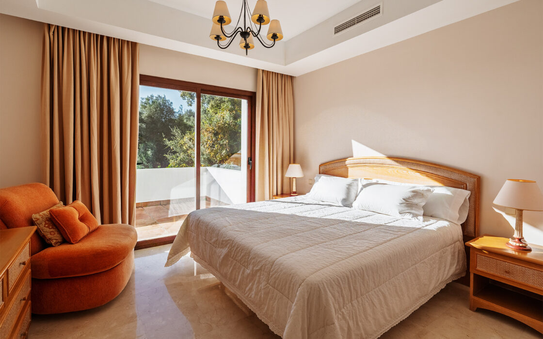 Вілла з панорамним видом на море в Бенахавісі 519 кв.м