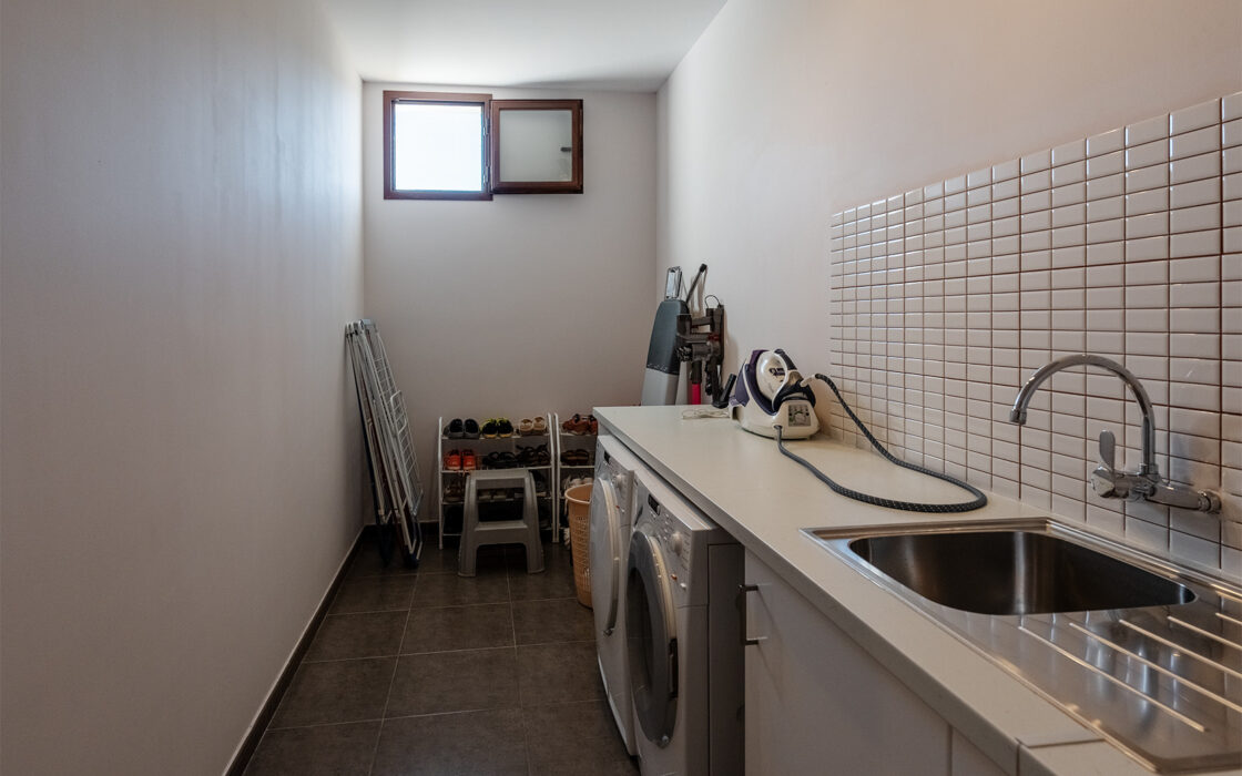 Вілла з панорамним видом на море в Бенахавісі 519 кв.м