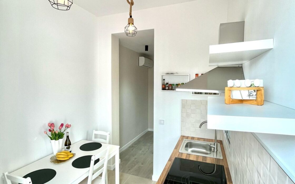 Доходный дом в Валенсии 257 кв.м с высоким доходом