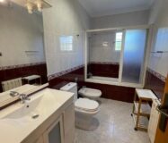 Вілла в Торрев’єсі 301 кв.м з басейном в 2.5 км від моря