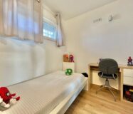 Апартаменты в Торревьехе 62 кв.м с террасой и бассейном