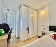 Апартаменты в Торревьехе 62 кв.м с террасой и бассейном