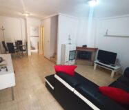 Дом в Торревьехе у моря с террасой и 3 комнатами 85 кв.м