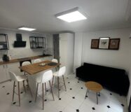 Апартамент в Торревьехе 61 кв.м у моря с террасой