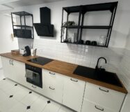 Апартамент в Торревьехе 61 кв.м у моря с террасой