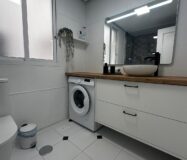 Апартамент в Торревьехе 61 кв.м у моря с террасой