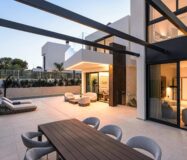 Вилла в La Nucía 342 кв.м с террасой и бассейном