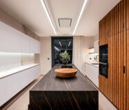 Вилла в La Nucía 342 кв.м с террасой и бассейном