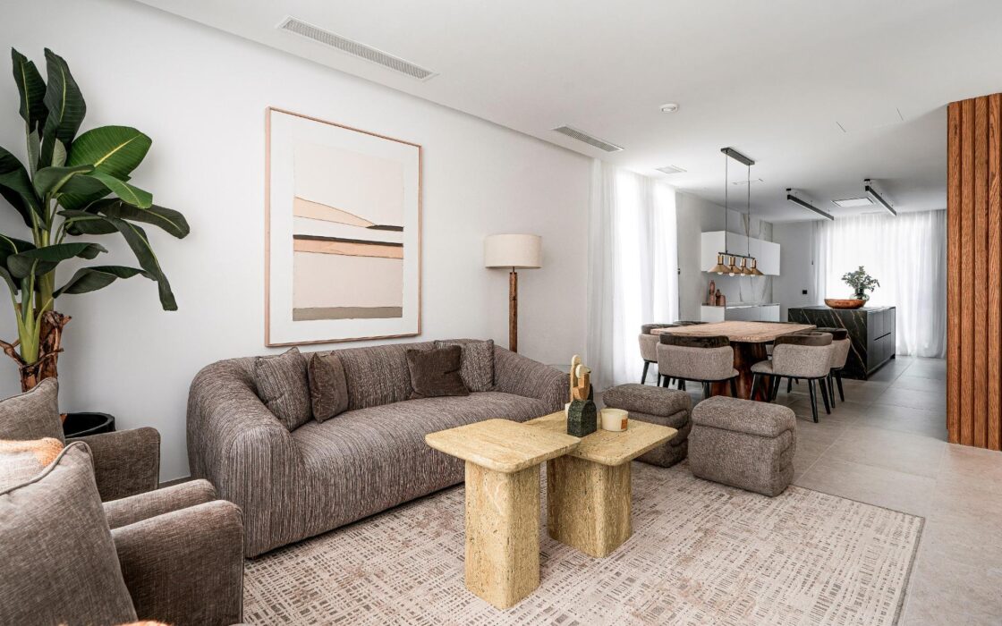 Вилла в La Nucía 342 кв.м с террасой и бассейном