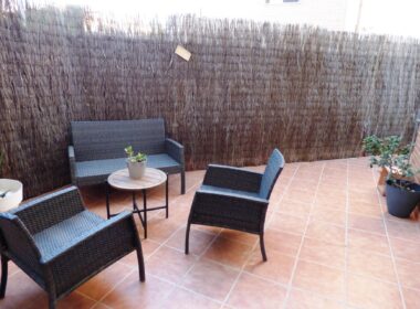 Апартаменты в Аликанте 144 кв.м с террасой и бассейном