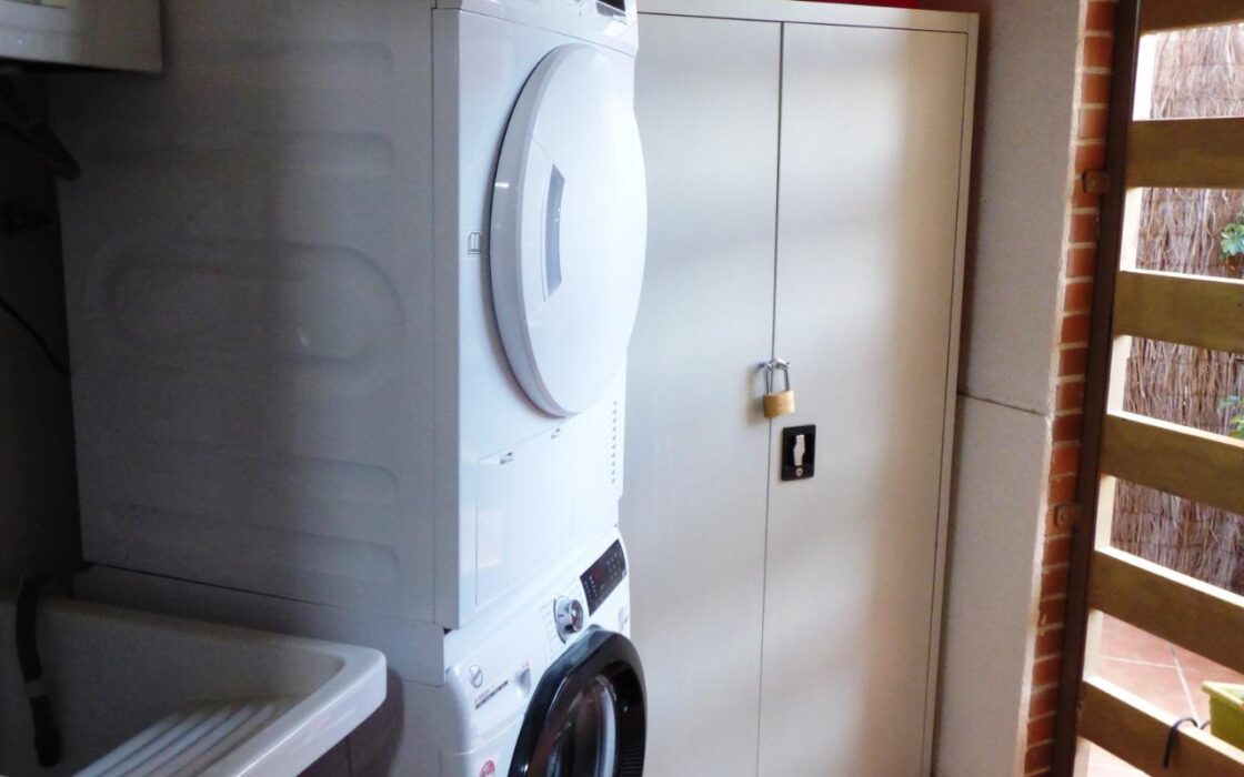 Апартаменты в Аликанте 144 кв.м с террасой и бассейном