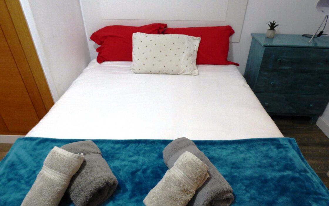 Апартаменты в Аликанте 144 кв.м с террасой и бассейном