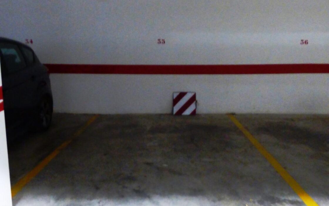 Апартаменты в Аликанте 144 кв.м с террасой и бассейном