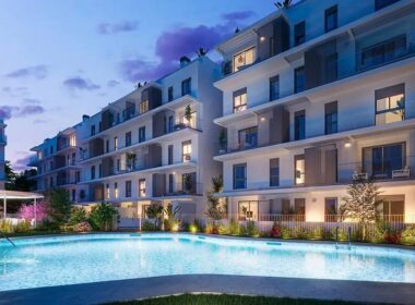 Квартири в Денні з терасами біля моря, 1-4 спальні