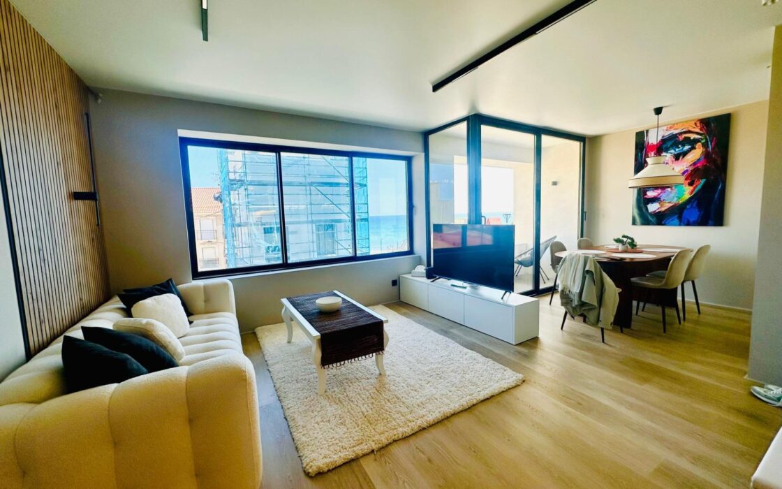 Продается квартира 100 кв.м с видом на море в Аликанте