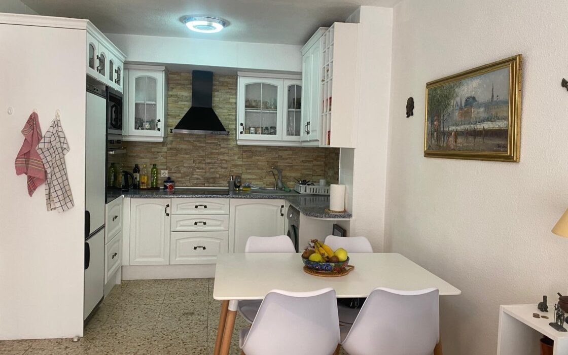 Апартаменти в Торрев’єсі 3 кімнати біля моря 155000 євро