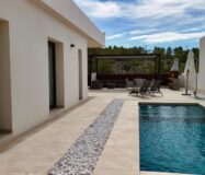 Вилла с террасой у моря в Финестрате, 3 спальни, 107 кв.м