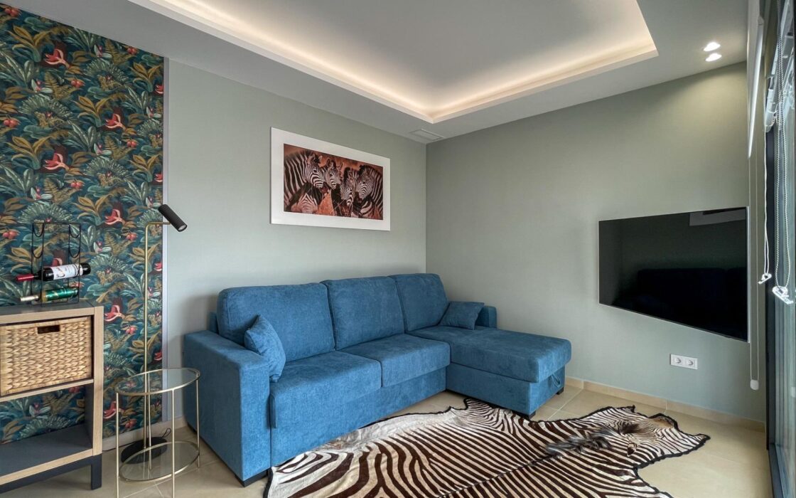 Вилла с террасой у моря в Финестрате, 3 спальни, 107 кв.м