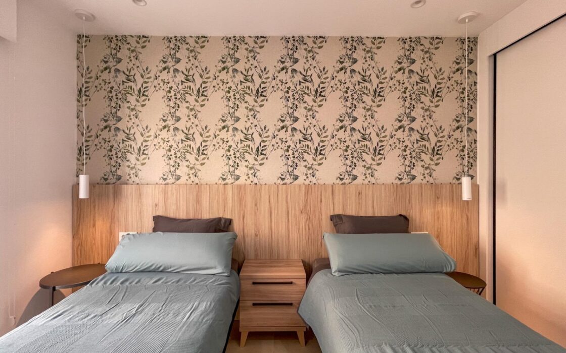 Вилла с террасой у моря в Финестрате, 3 спальни, 107 кв.м