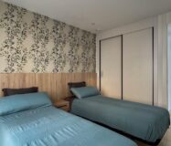 Вилла с террасой у моря в Финестрате, 3 спальни, 107 кв.м