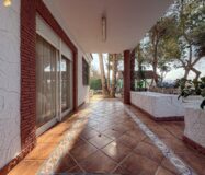 Вилла в Ориуэле с 5 спальнями и бассейном 143 кв.м