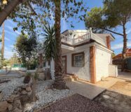 Вилла в Ориуэле с 5 спальнями и бассейном 143 кв.м