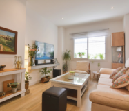 Современная 3-комнатная квартира у моря в Фуэнхироле 102 кв.м