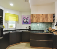 Современная 3-комнатная квартира у моря в Фуэнхироле 102 кв.м