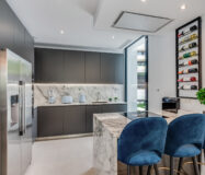 Вилла на первой линии поля для гольфа в Эль Кампанарио 460 кв.м