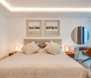 Вилла на первой линии поля для гольфа в Эль Кампанарио 460 кв.м