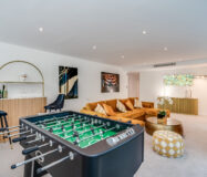 Вилла на первой линии поля для гольфа в Эль Кампанарио 460 кв.м