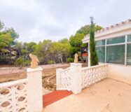 Вилла в Торревьехе 156 кв.м с участком 1000 м у моря