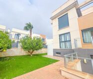 Вилла в Ориуэла Коста 296 кв.м з басейном біля моря