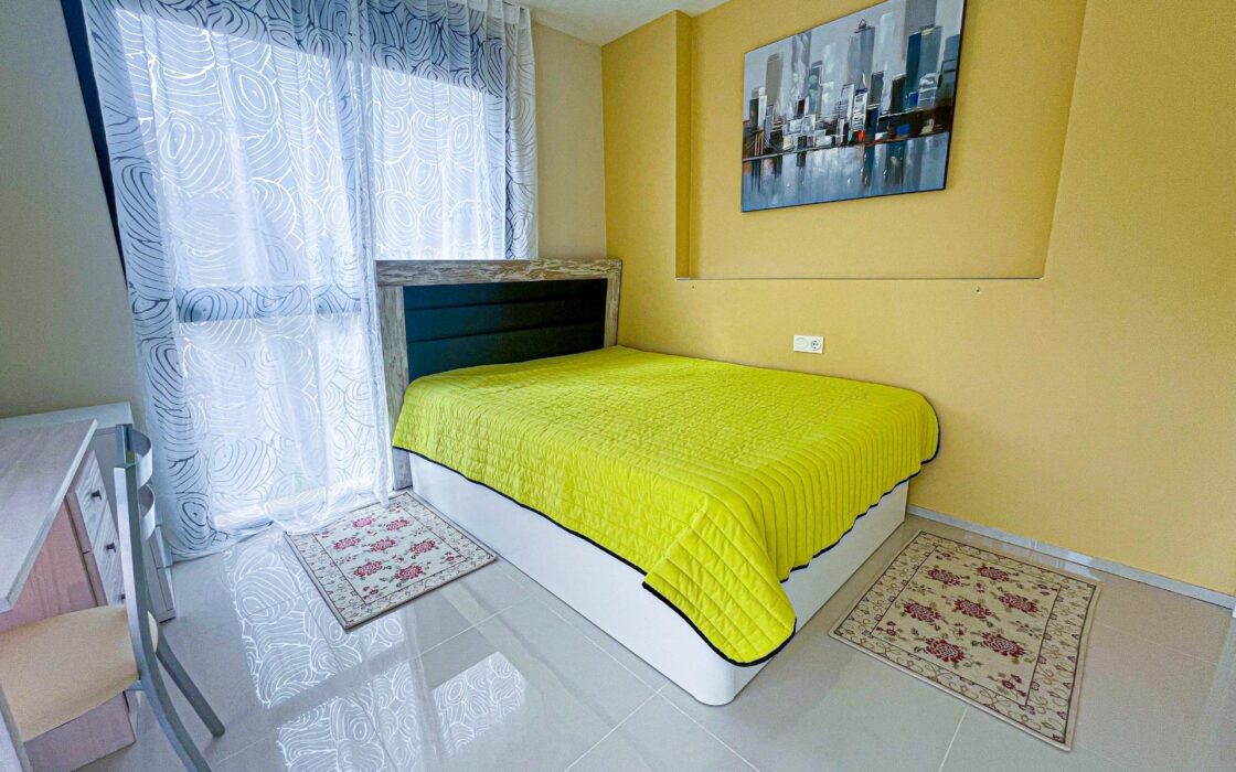 Вилла в Ориуэла Коста 296 кв.м з басейном біля моря