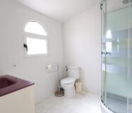 Будинок 172 кв.м у моря в Ориуэла Коста з терасою