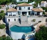 Елегантна вілла в Альтеа-ла-Велья з видом на море