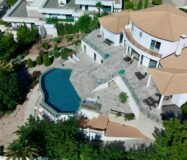 Елегантна вілла в Альтеа-ла-Велья з видом на море