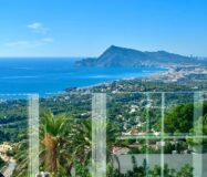 Елегантна вілла в Альтеа-ла-Велья з видом на море