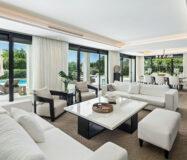 Вилла с видом на гольф в Новой Андалусии, 490 кв.м.