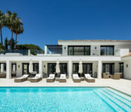 Вилла с видом на гольф в Новой Андалусии, 490 кв.м.