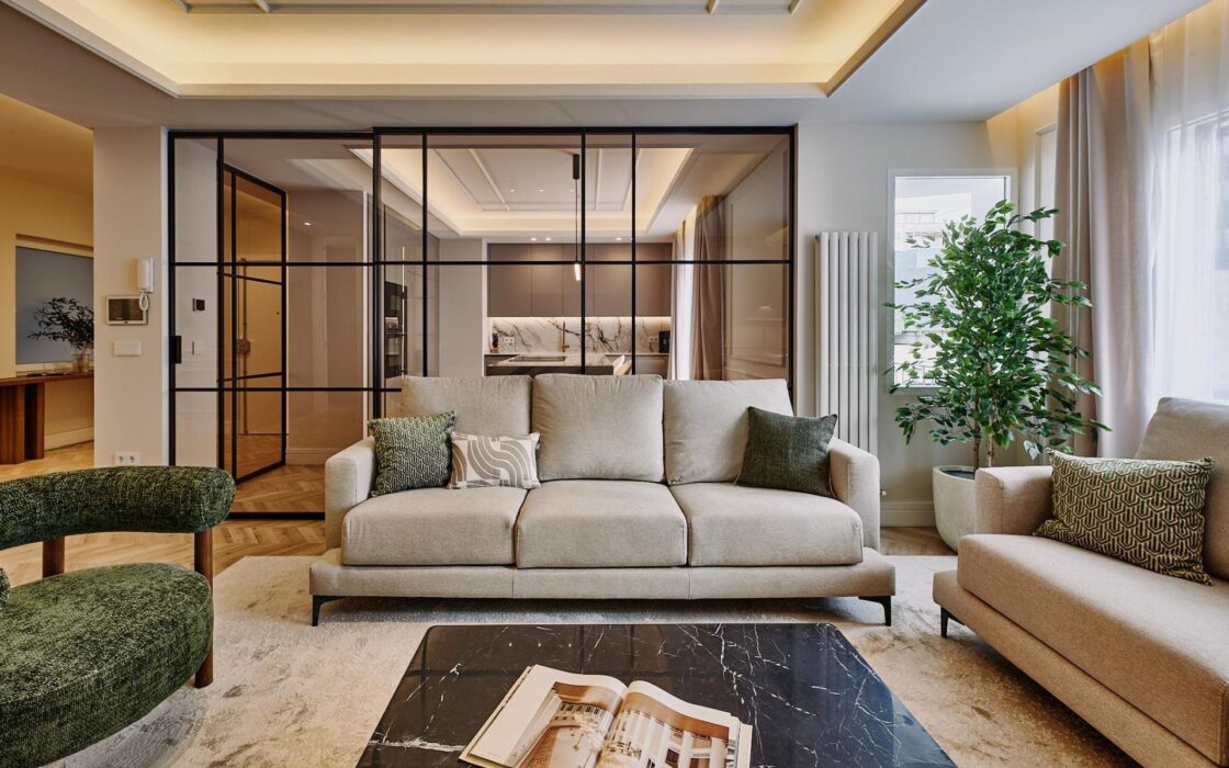 Апартаменты 4 комнаты в Мадриде с террасой 197 кв.м