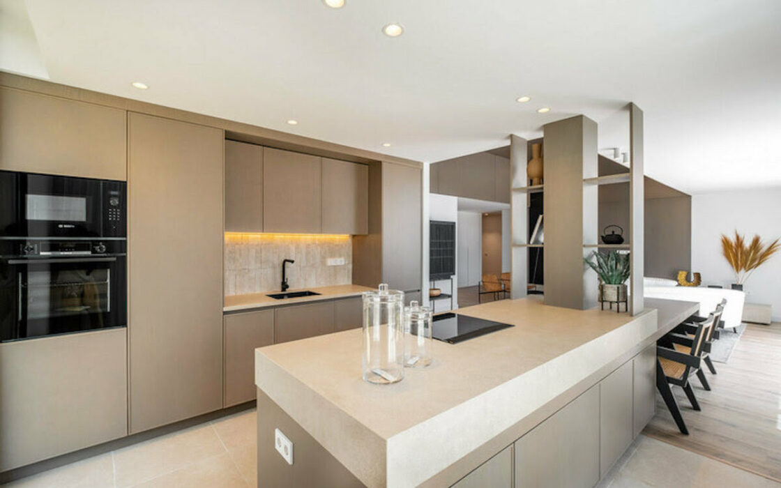 Вілла з видом на море в Ель-Параісо, 270 кв.м, 5 кімнат